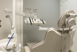 implants dentaires massy